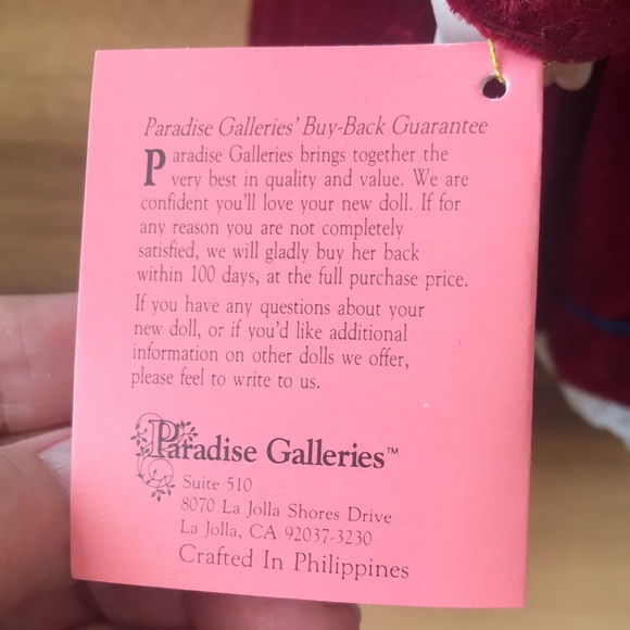 NIB Paradise Galaries of the World’s Finest Porcelain Dolls NOELLE - Picture 7 of 14